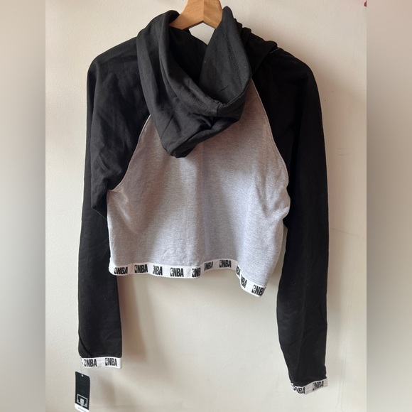 NBA Raptors Cropped Sweater NWT XL - Picture 3 of 4